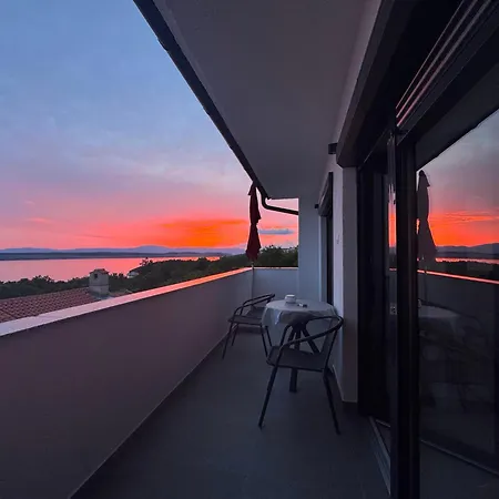 La Vista Sea Wieu *